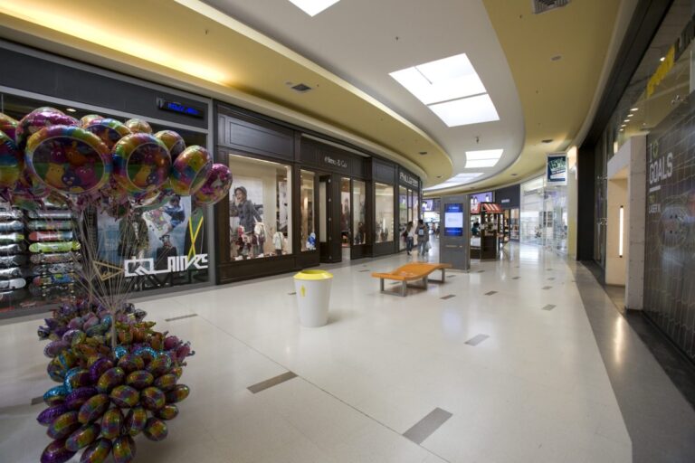 3-Shopping-San-Justo-1200x800