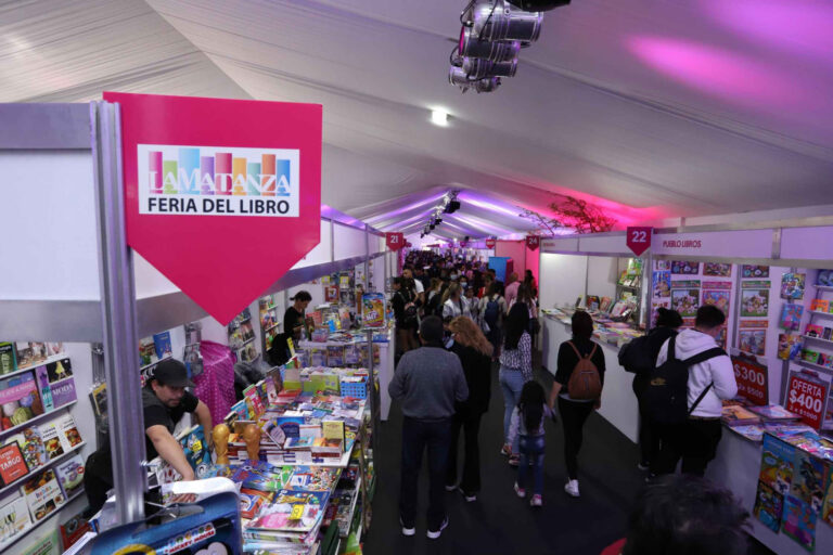 feria_del_libro_color-0024_1